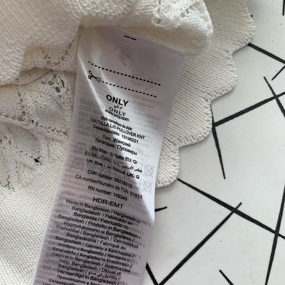 WHITE POINTELLE CROP KNIT - Picture 3 of 5